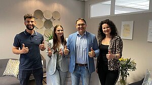 Aleksandr Sumenko (3.v.l.) Aleksandr Sumenko (3.v.l.)